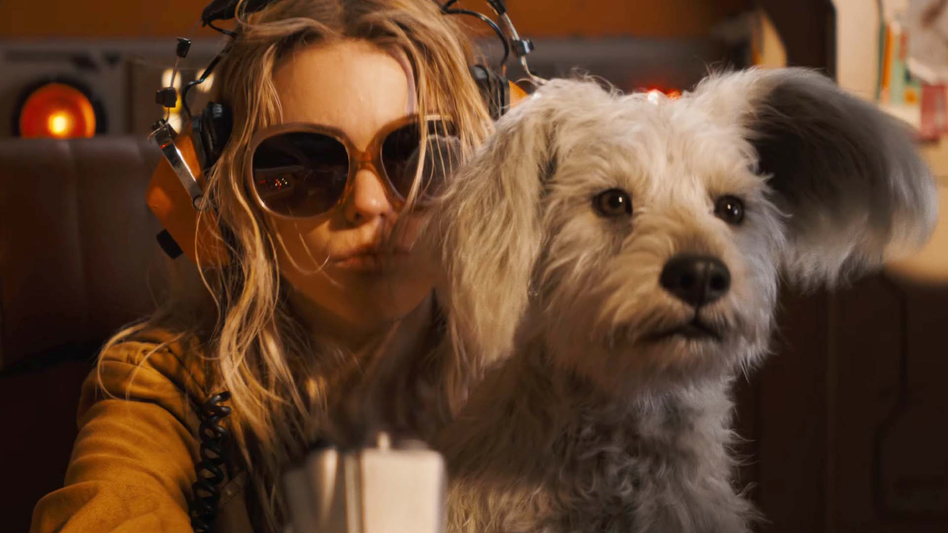 supergirl-only-has-three-days-to-save-her-dogs-life-in-newly-released-trailer